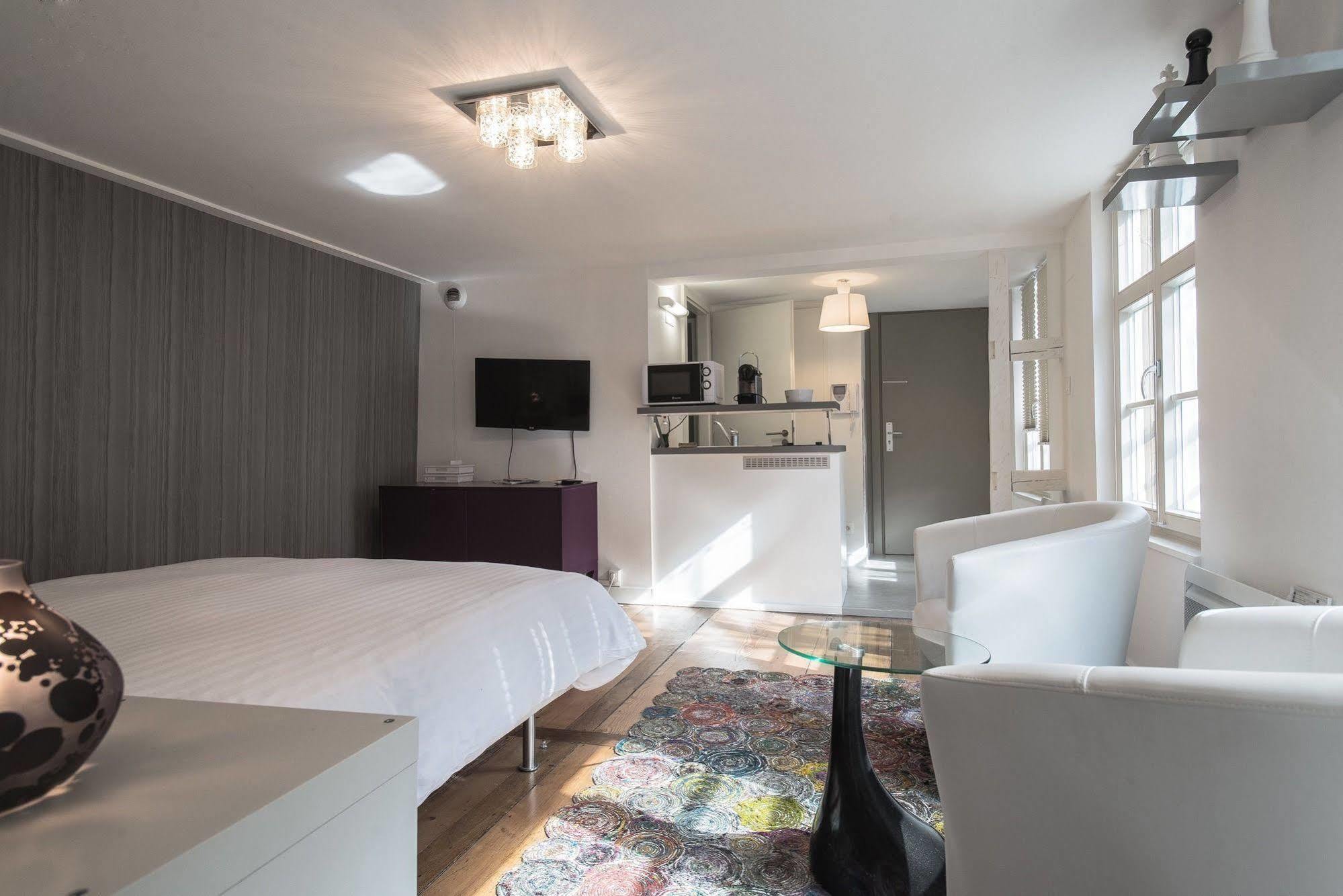 Appartements Orfevres Cathedrale Strasbourg Exterior foto